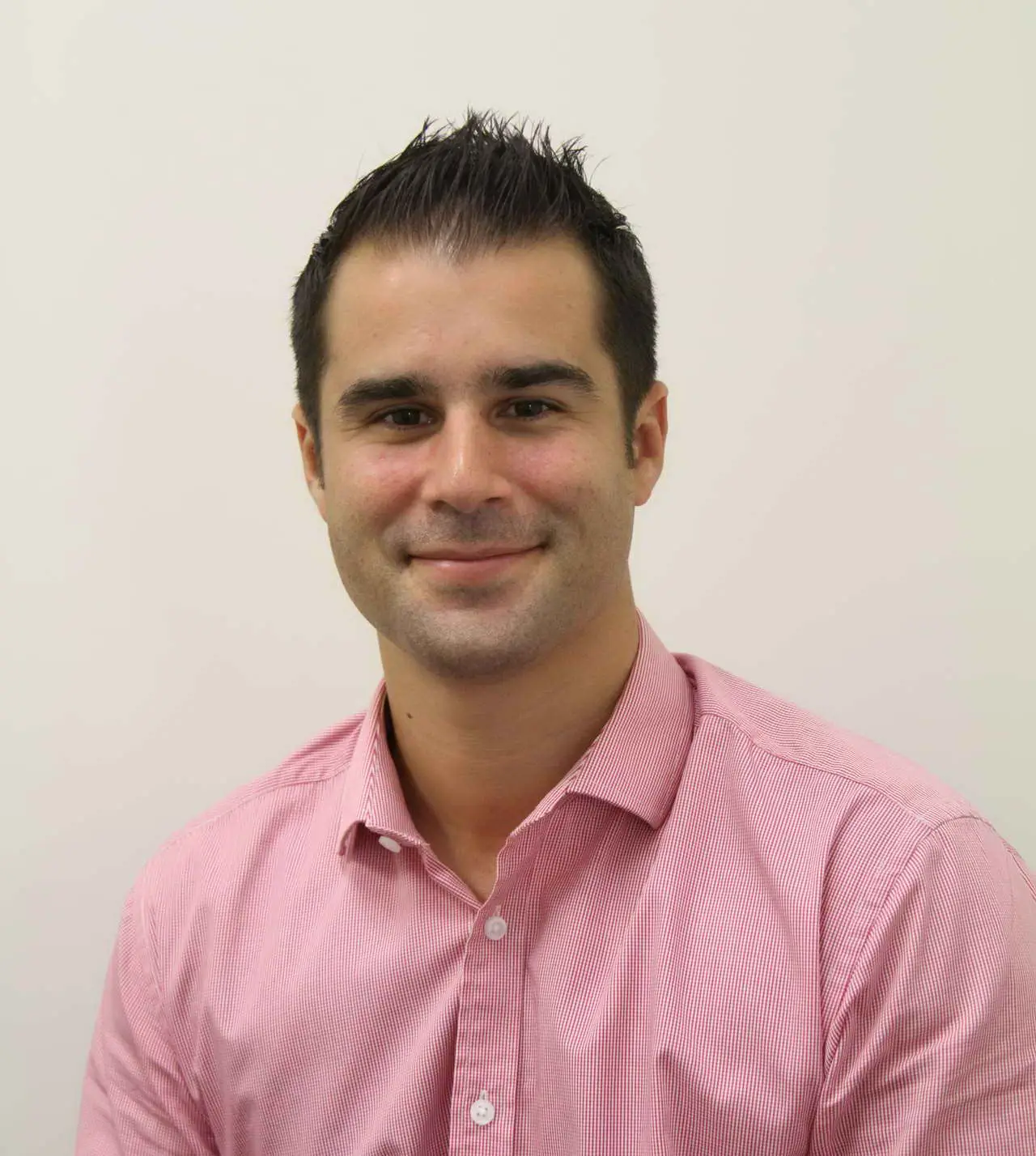 Sports injury chiropractor Sydney – Dr Daniel de Jesus